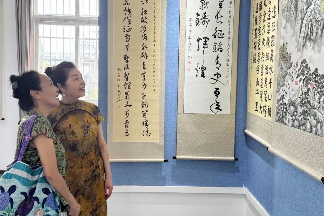 赓续红色基因  翰墨抒写初心