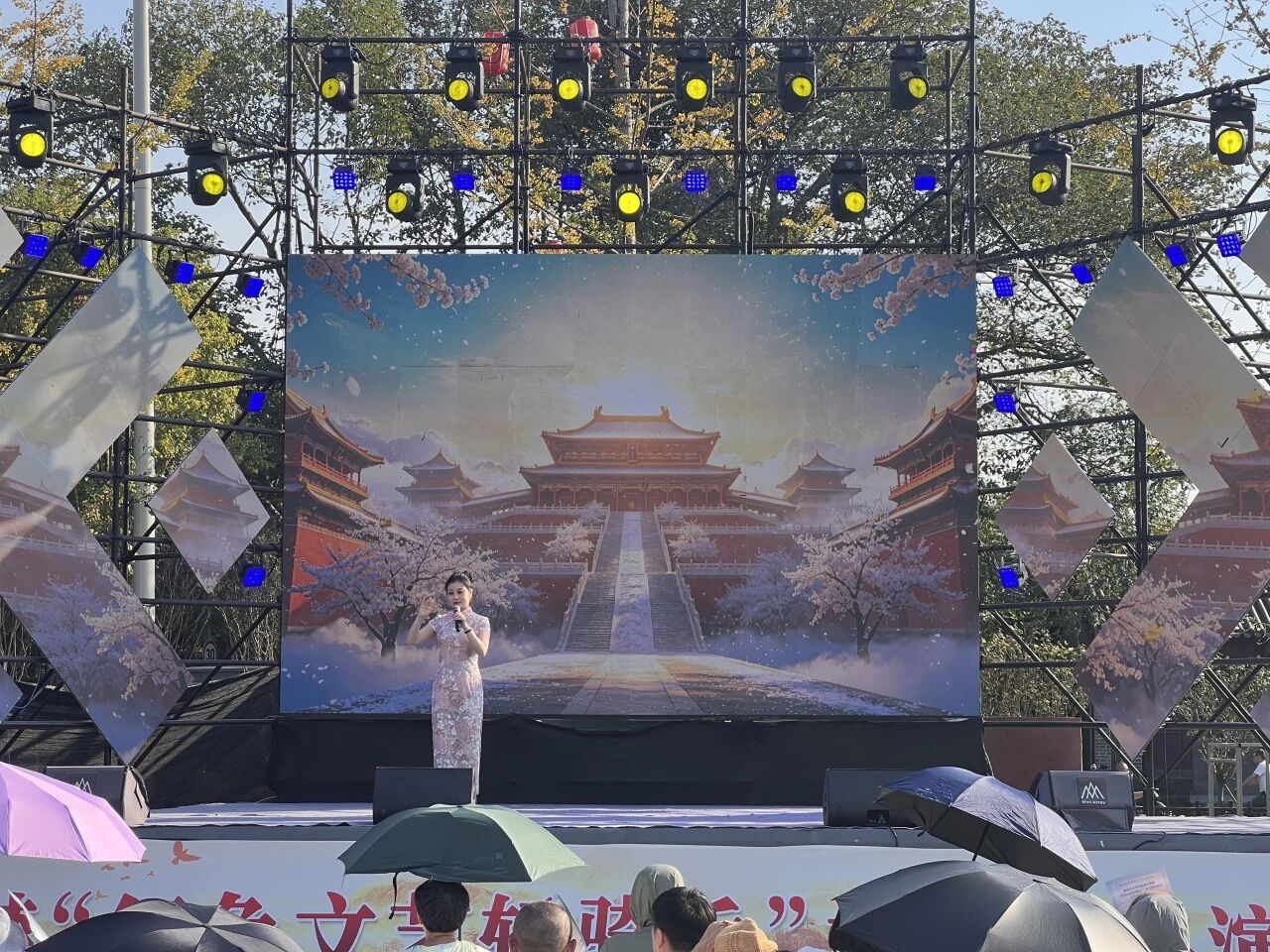文化惠民暖人心！荆州区荆楚“红色文艺轻骑兵”惠民演出圆满举行